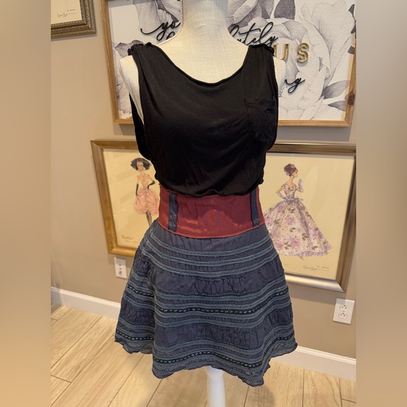 FREE PEOPLE Midi Sleeveless Skater Dress with Ribbon Detail - Picture 1 of 9